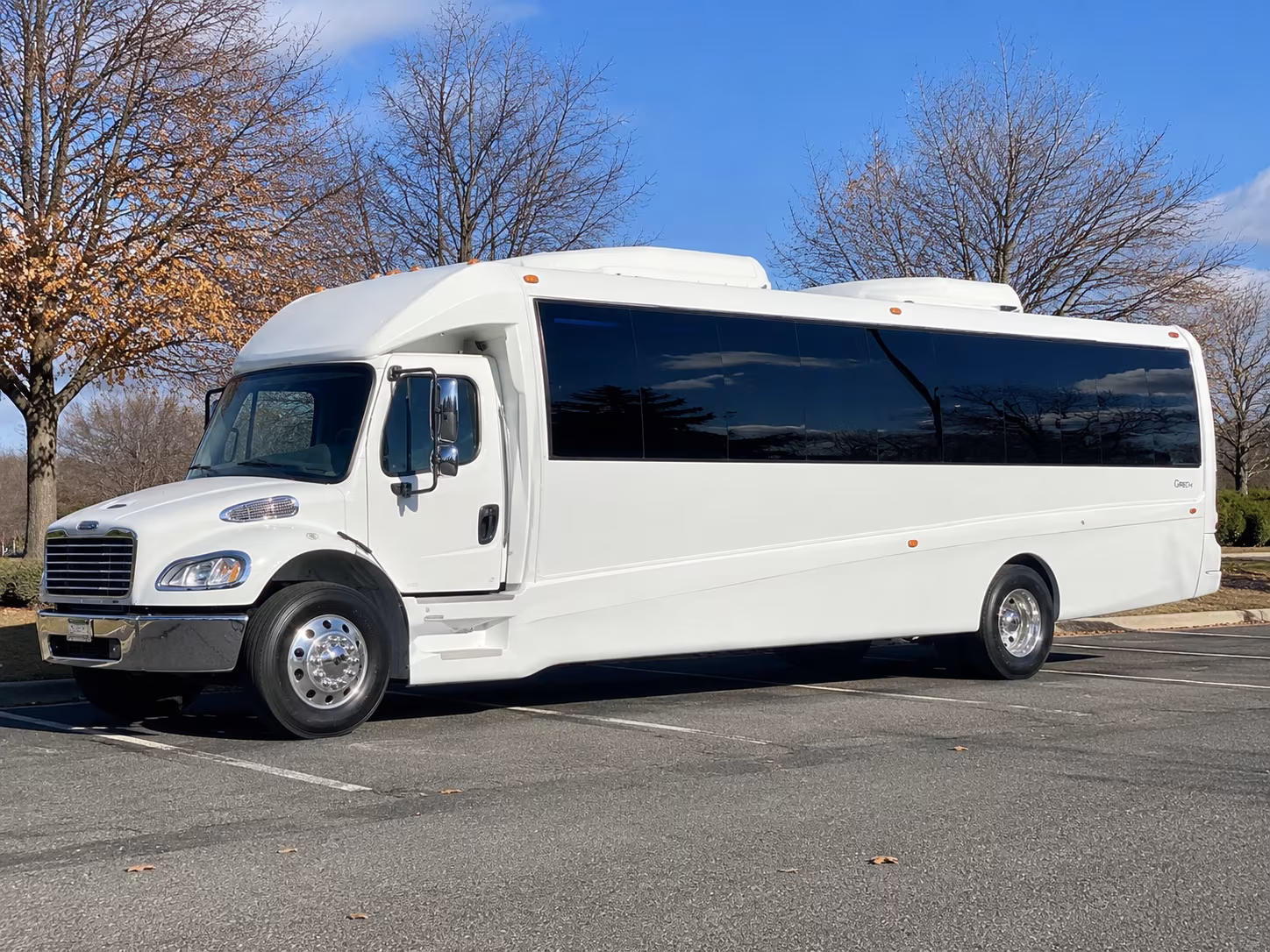 25 Passenger Party Bus Exterior