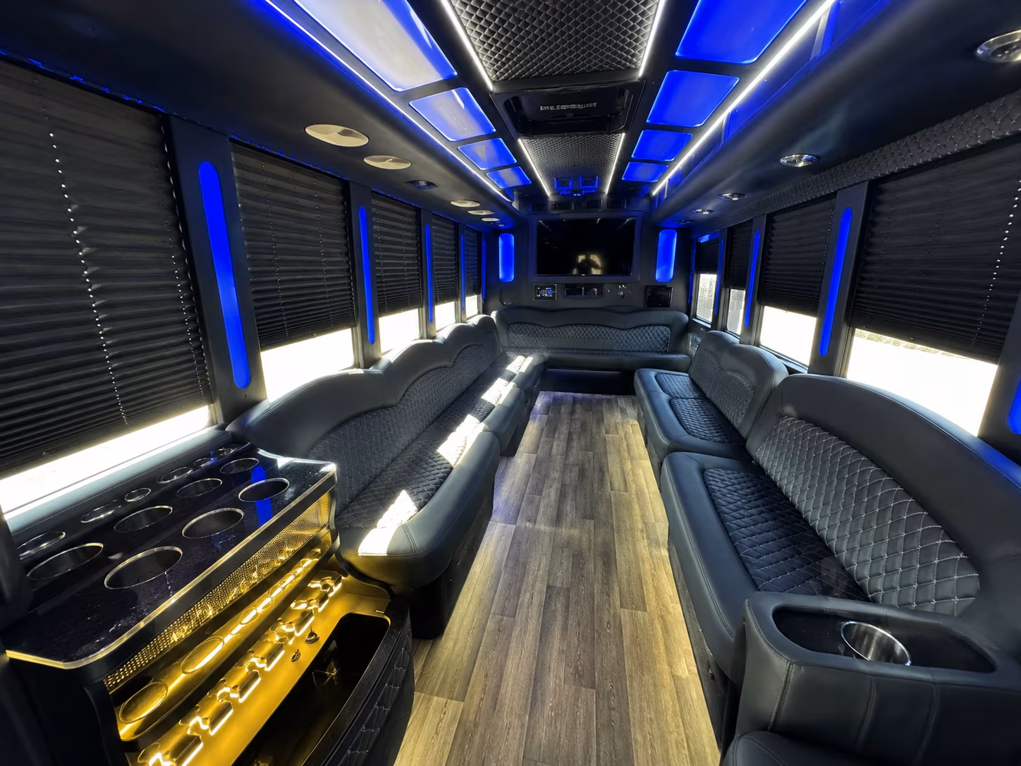 Brownsville Birthday, Sweet 16, & Quinceañera Party Bus Rentals