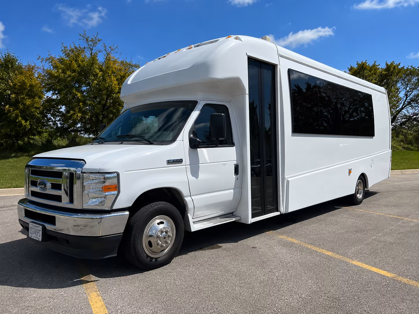 McAllen Winery Tour & Pub Crawl Transportation group transportation